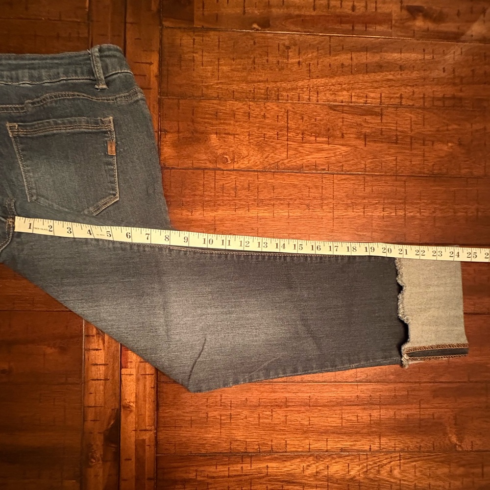 1822 Wide Cuff Dark Wash - Size 12 - Classic, Flattering & Comfort - Picture 7 of 9